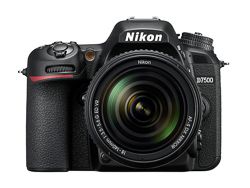 カメラ デジタルカメラ D7500でNikon純正の単焦点レンズは買うな！
