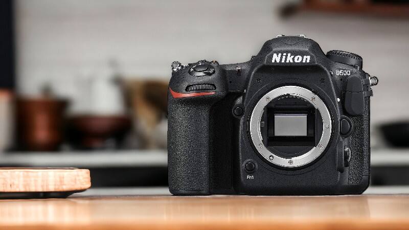 Nikon D500の交換レンズ人気ランキングベスト４